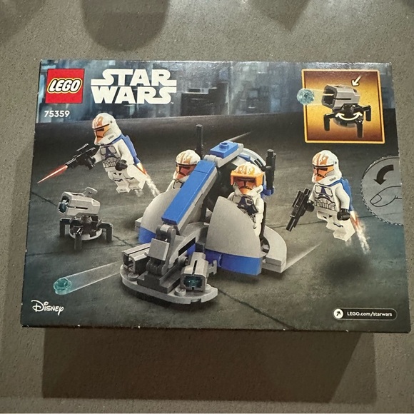 Retired LEGO Star Wars 332nd Ahsoka’s Clone Trooper - 75359 | New in Box - Picture 3 of 7